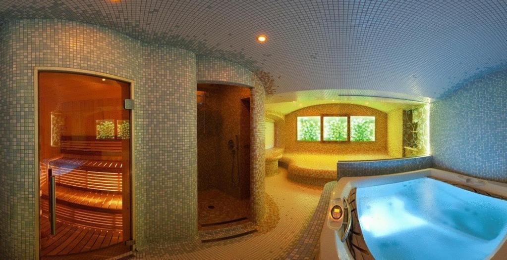 Zamecky Hotel Zlaty Orel Hranice  Faciliteiten foto